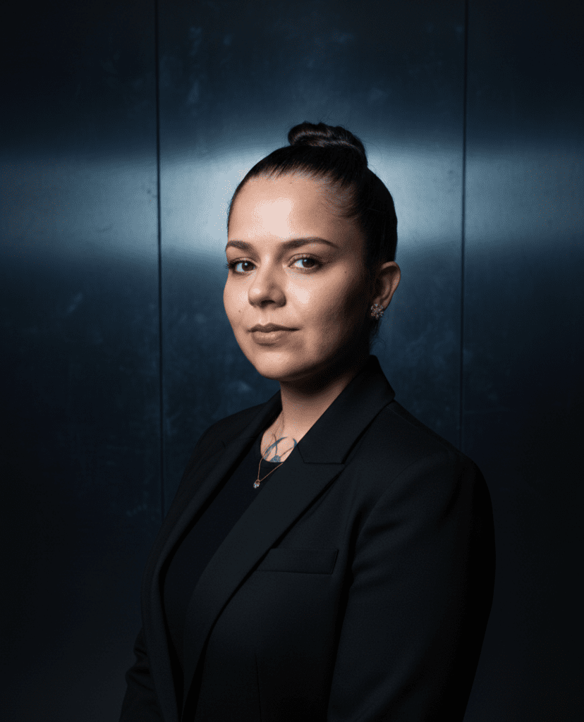 Portrait professionnel d’Amanda Cohen, fondatrice de Studio AC